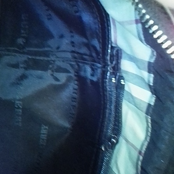 Authentic Burberry wrislet - Picture 8 of 16